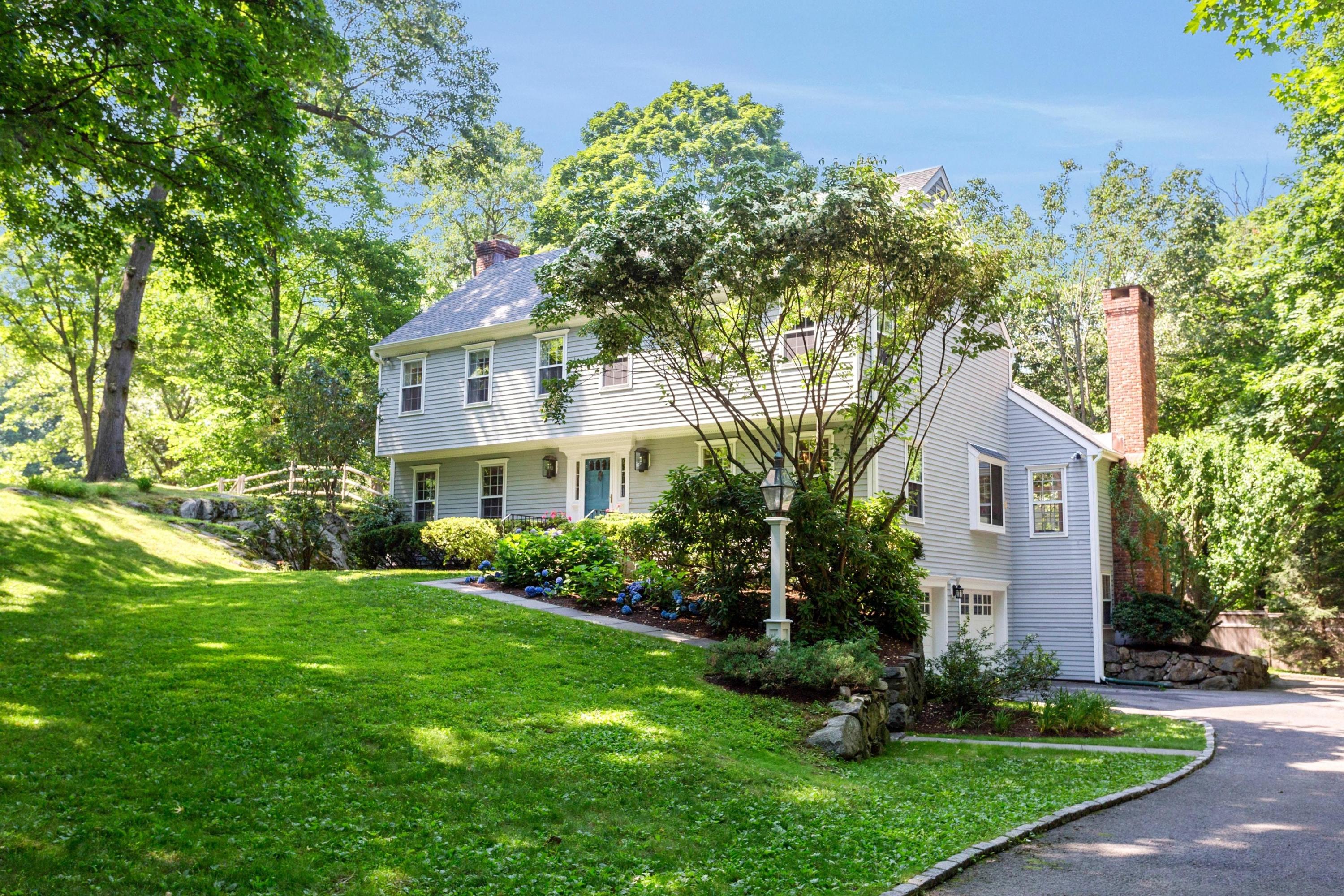 63 Locust Hill Road Darien, CT 06820 - Photo 1 of 39 170102746-1