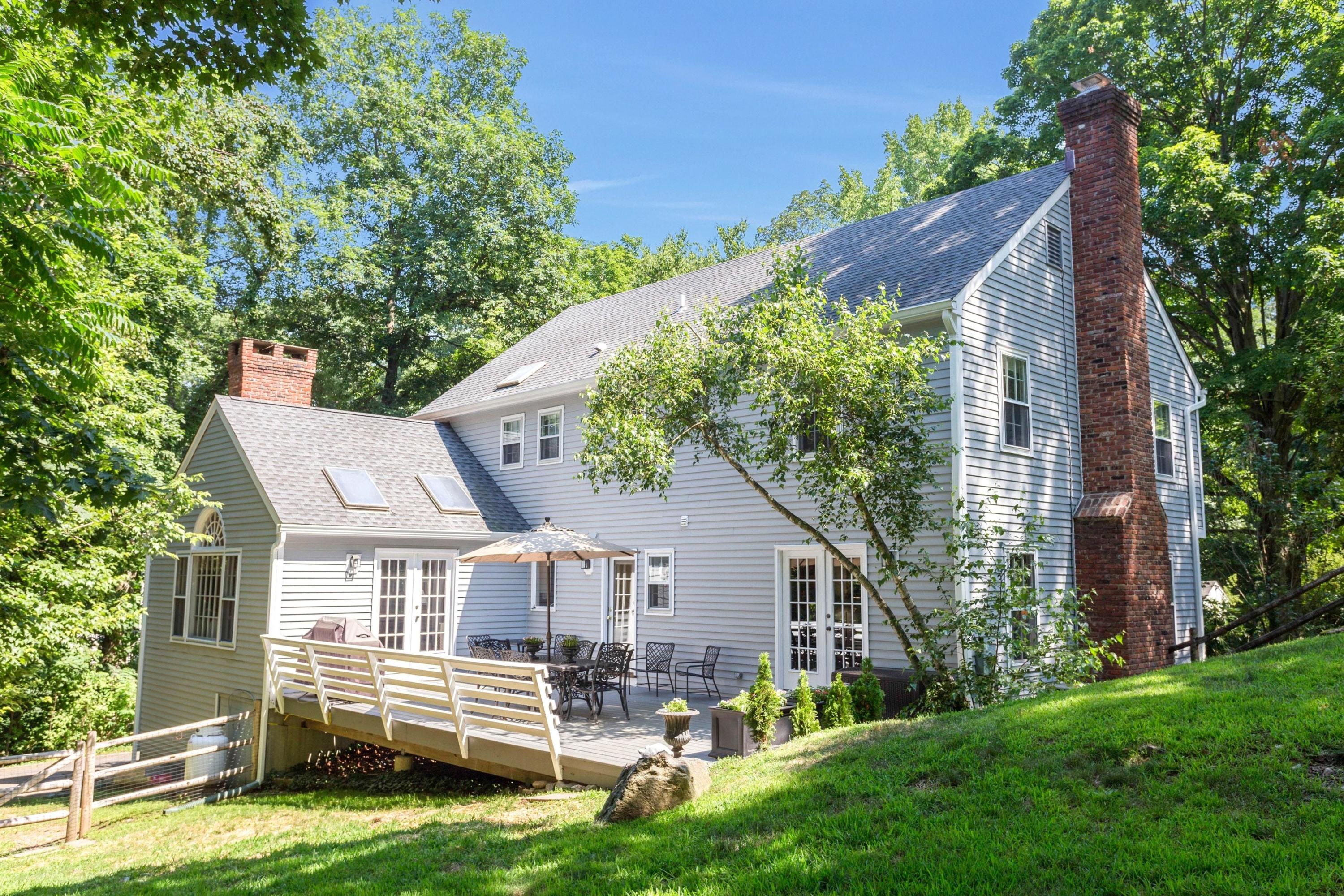 63 Locust Hill Road Darien, CT 06820 - Photo 35 of 39 170102746-35