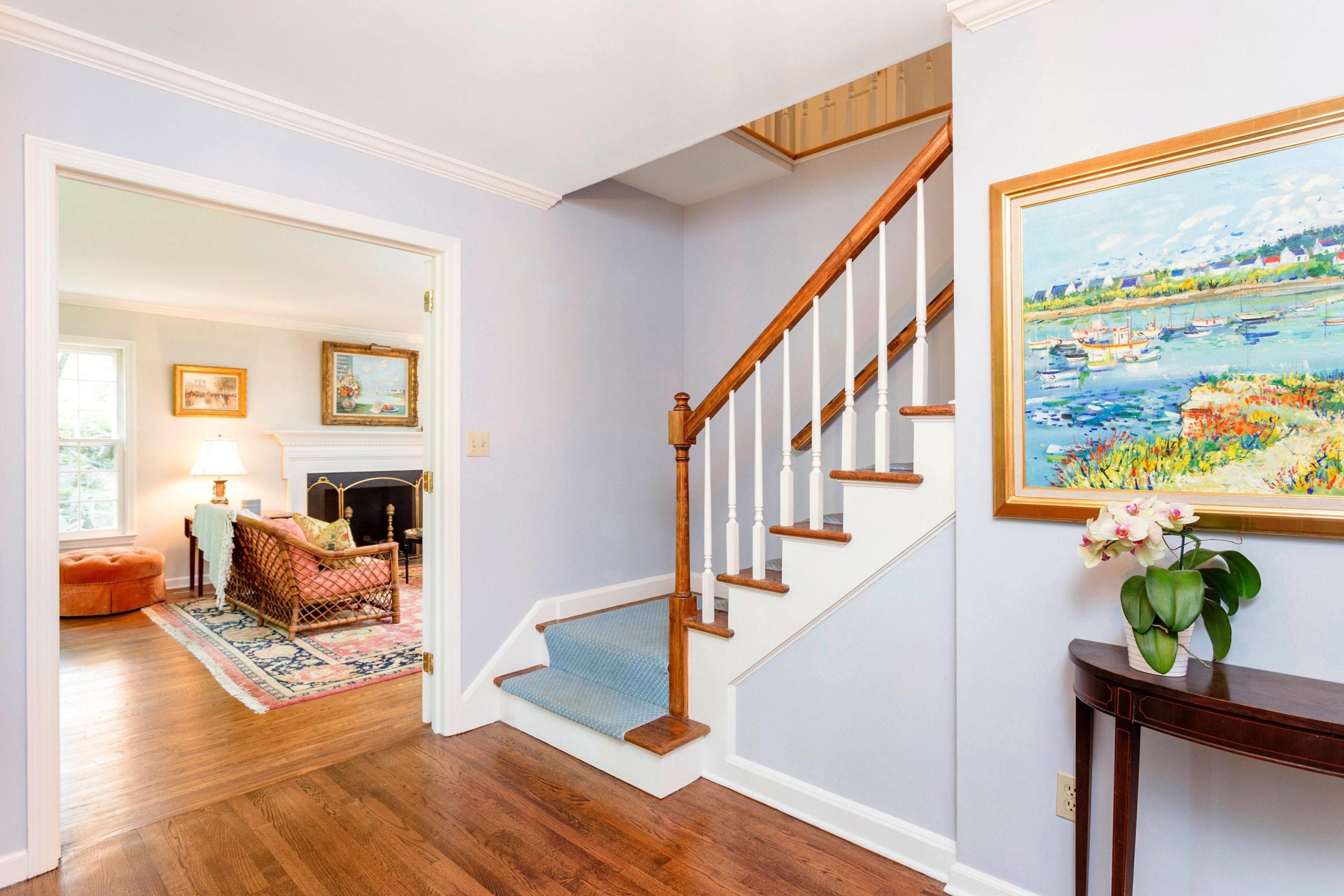63 Locust Hill Road Darien, CT 06820 - Photo 6 of 39 170102746-6