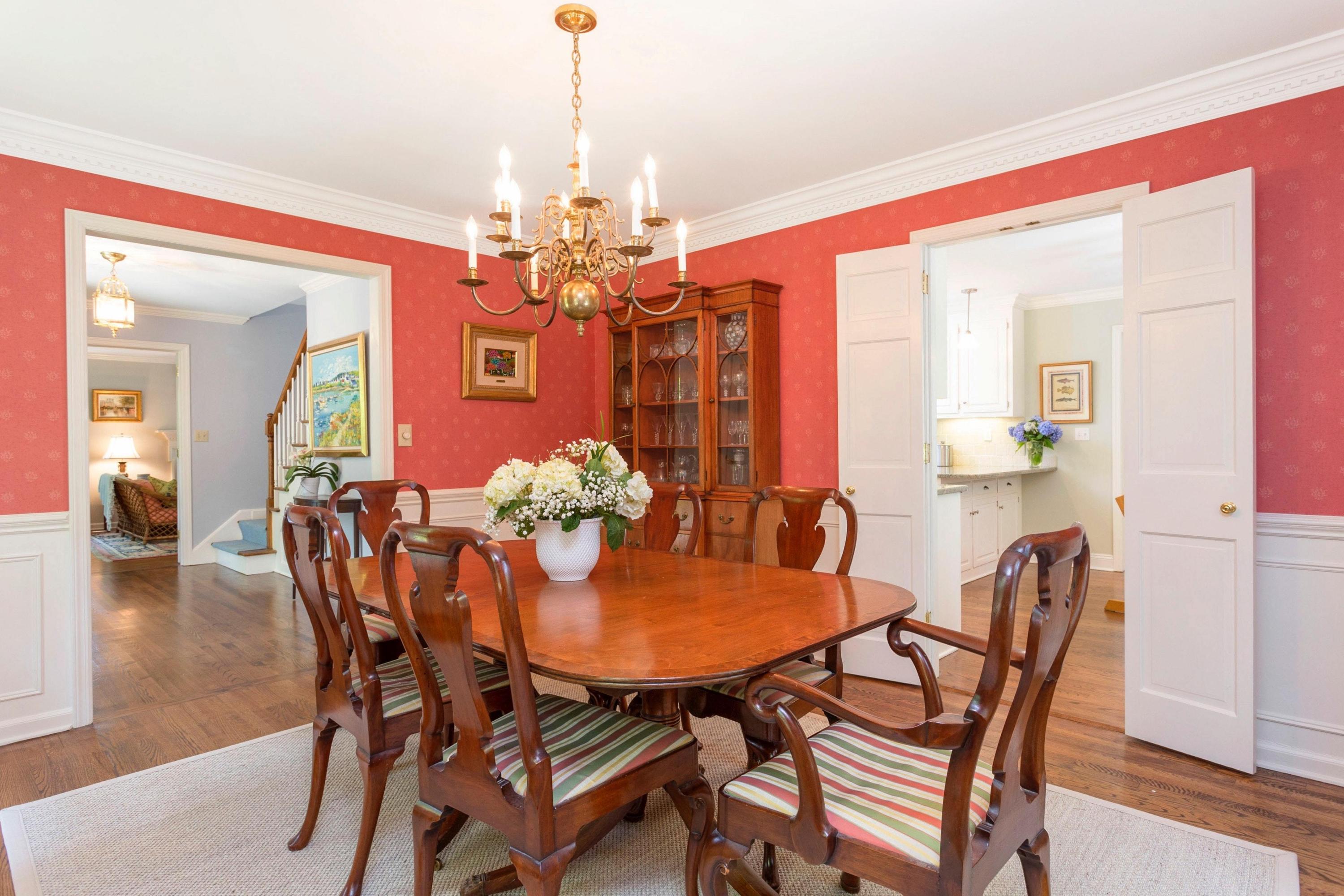 63 Locust Hill Road Darien, CT 06820 - Photo 10 of 39 170102746-10