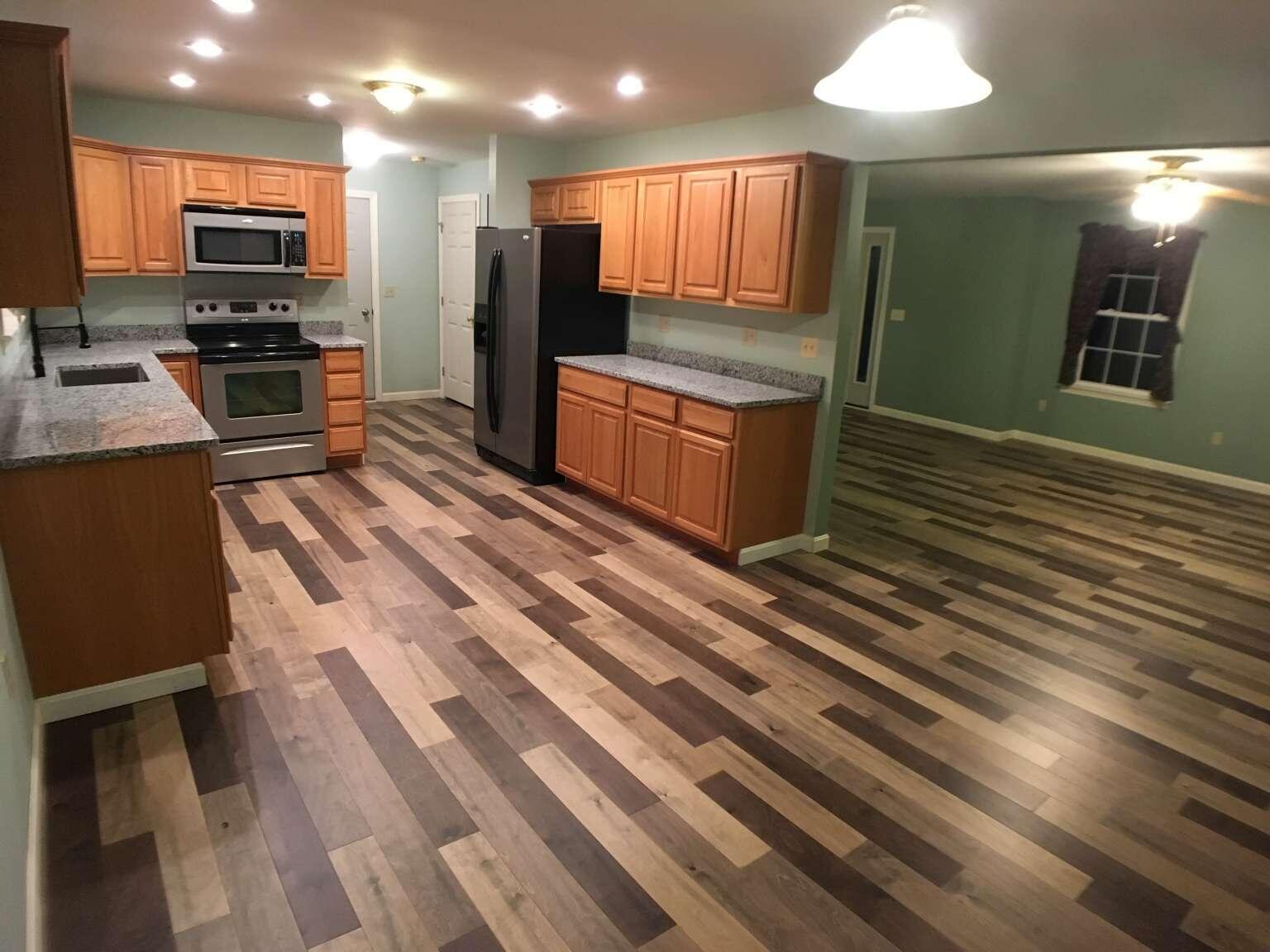 33 Ridgeview Drive Thomaston, ME 04861 - Photo 1 of 19 Fox.1
