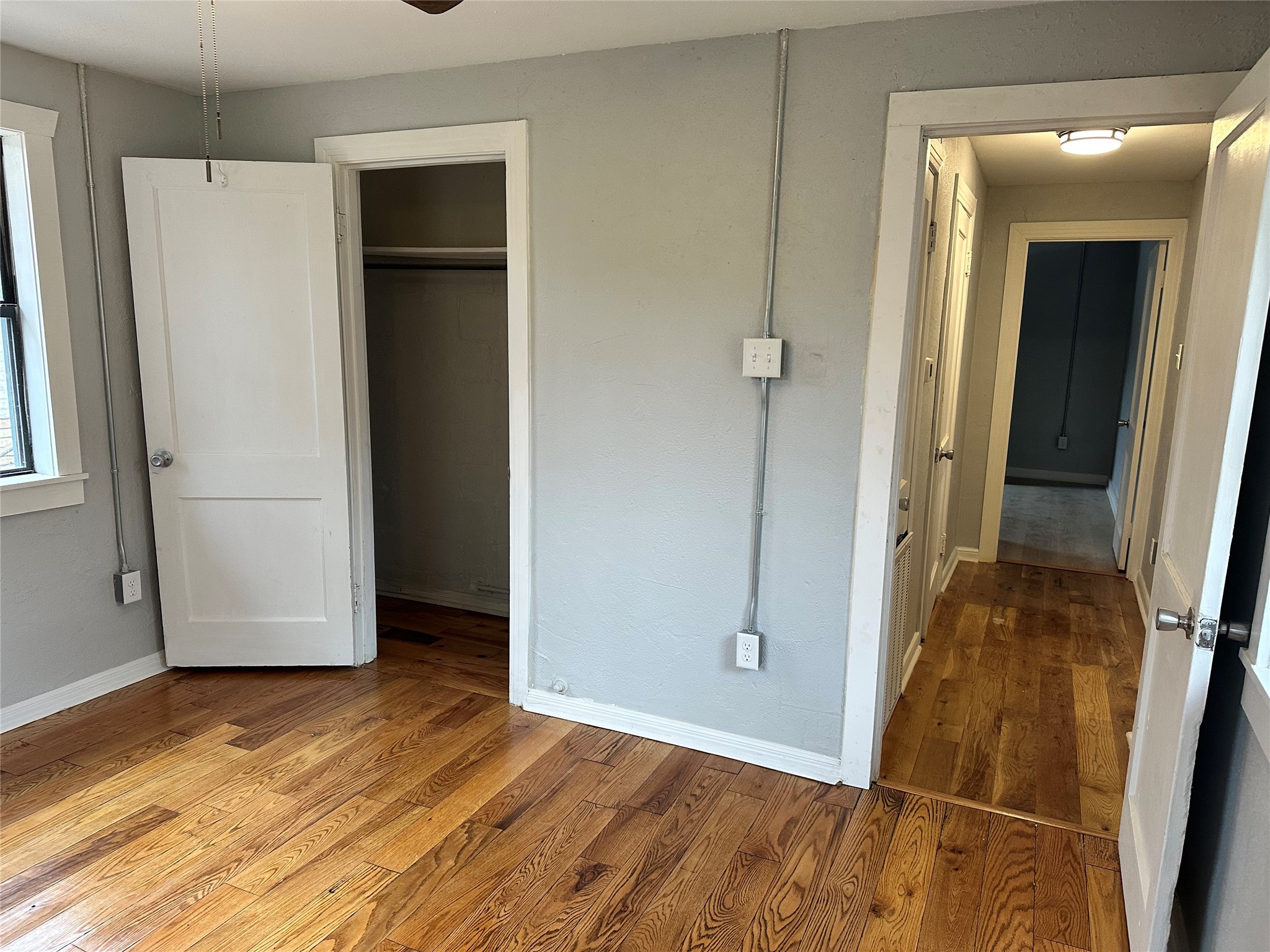 912 West Cleveland Street Alvin, TX 77511 - Photo 18 of 31