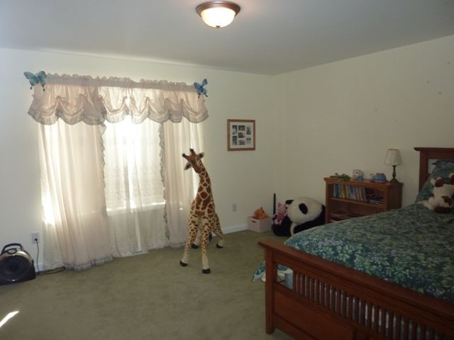 22 Haswell Road Colonie, NY 12189 - Photo 8 of 15 Photo 8
