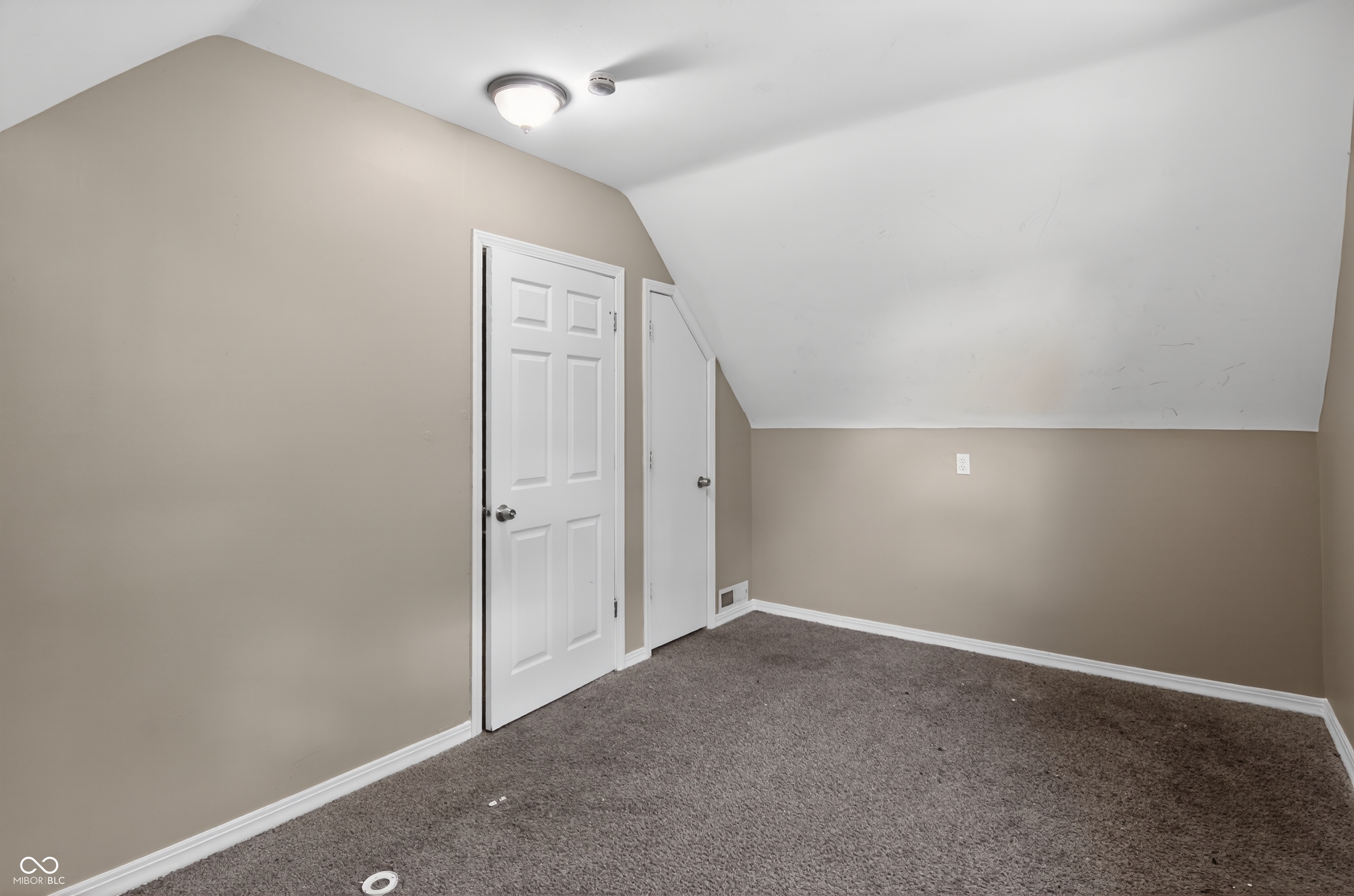 91 North 4th Avenue Beech Grove, IN 46107 - Photo 29 of 33