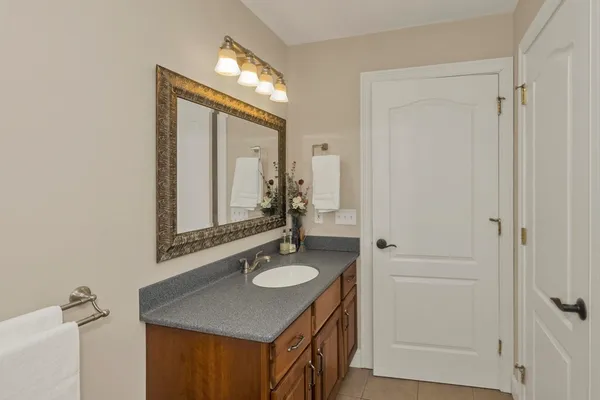 $749,900 | 333 Stebbins Street, Belchertown, MA 01007