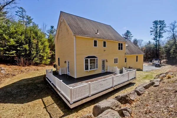 $749,900 | 333 Stebbins Street, Belchertown, MA 01007