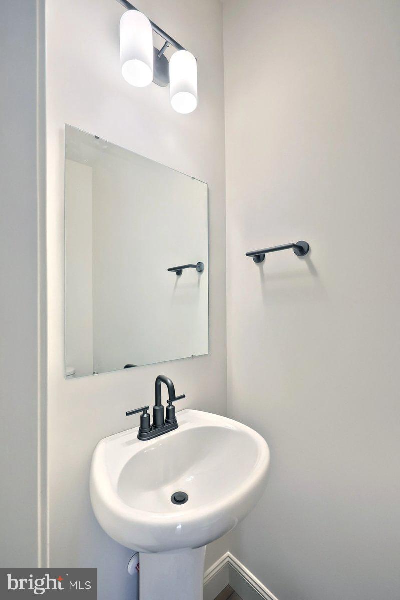 289 Burd Coleman Road Cornwall, PA 17042 - Photo 17 of 37