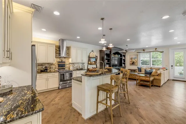 $1,259,900 | 123 Marina Bay Drive, New Smyrna Beach, FL 32169