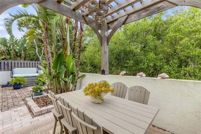 $1,259,900 | 123 Marina Bay Drive, New Smyrna Beach, FL 32169