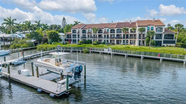 $1,259,900 | 123 Marina Bay Drive, New Smyrna Beach, FL 32169