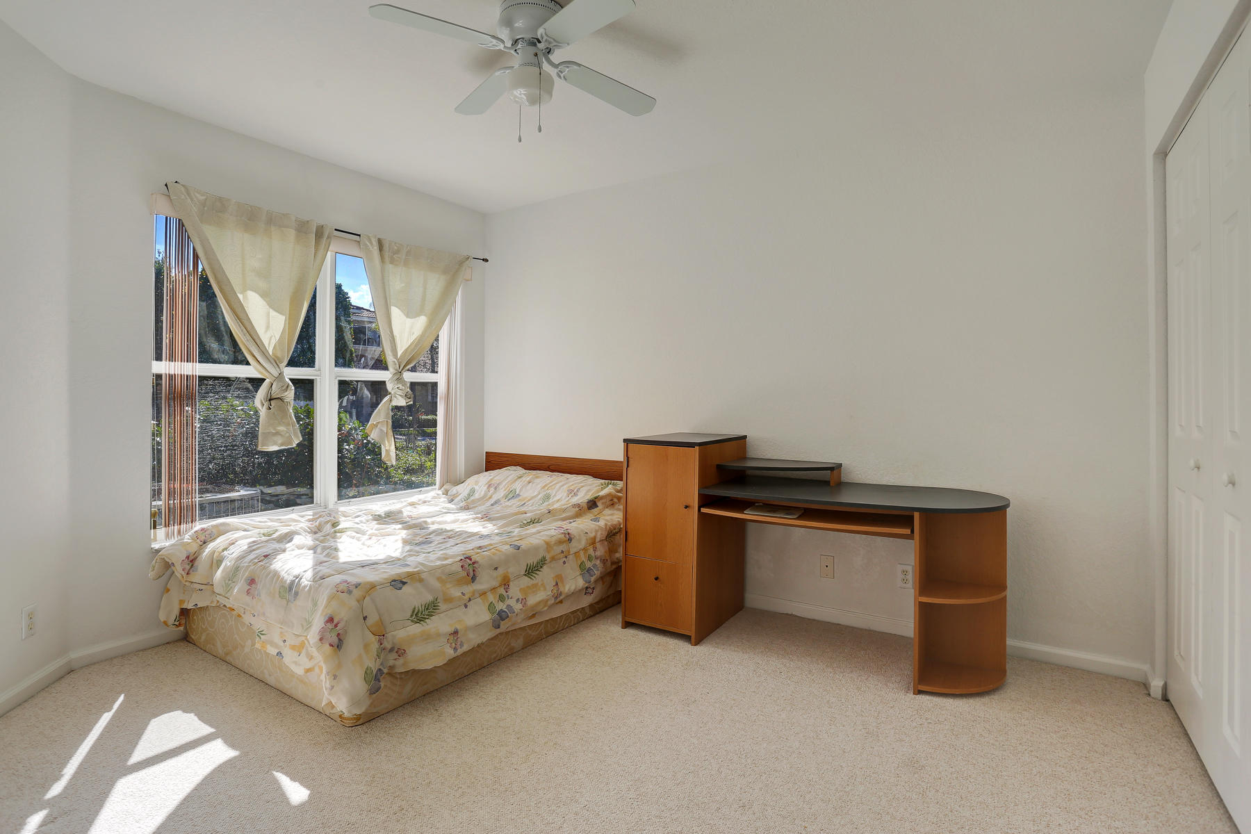 2012 Little Torch Street Riviera Beach, FL 33407 - Photo 22 of 31 2012 Little Torch St - 36