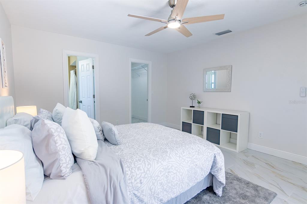 3338 Roslyn Road Venice, FL 34293 - Photo 13 of 31 Gallery Image 13