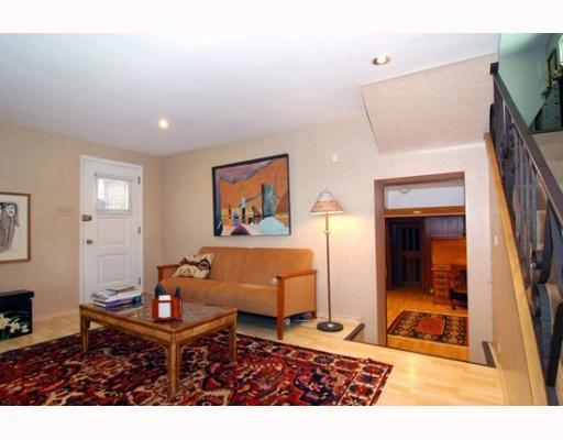 971 Wellesley Road Highland Park, PA 15206 - Photo 6 of 8 Den/Family/Great Room. Large Family Room off 1st floor. Sunny and bright