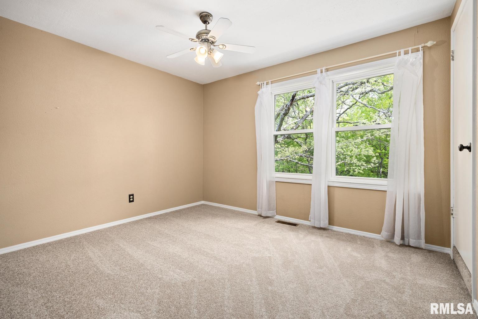 1565 Hickory Point Road Metamora, IL 61548 - Photo 25 of 56