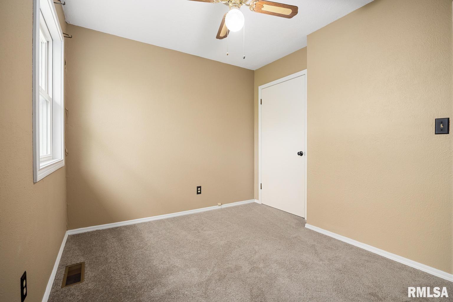 1565 Hickory Point Road Metamora, IL 61548 - Photo 28 of 56