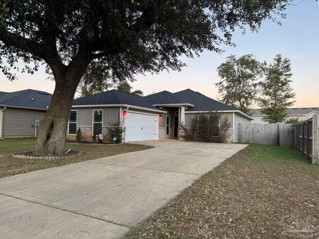 $2,100 | 4406 Thistle Pine Court, Milton, FL 32571