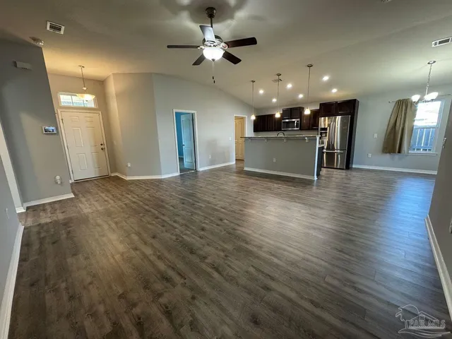 $2,100 | 4406 Thistle Pine Court, Milton, FL 32571