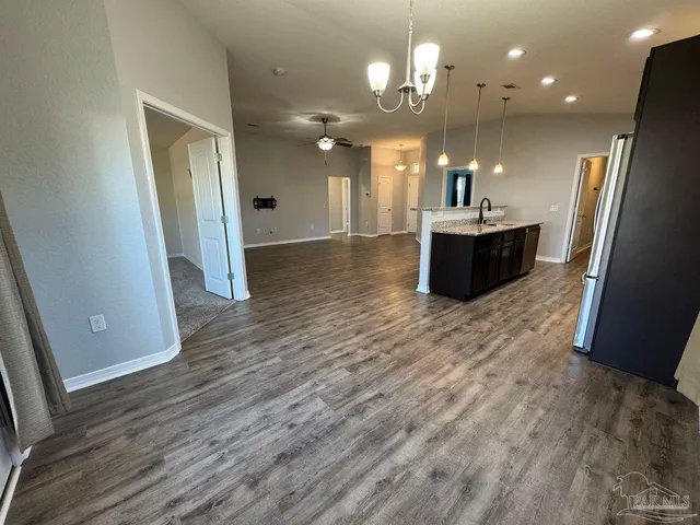 $2,100 | 4406 Thistle Pine Court, Milton, FL 32571