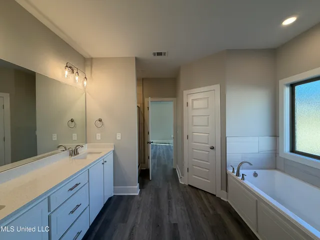 $312,000 | 212 Anderson Oaks Drive, Pearl, MS 39208