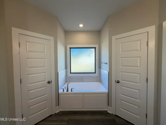 $312,000 | 212 Anderson Oaks Drive, Pearl, MS 39208