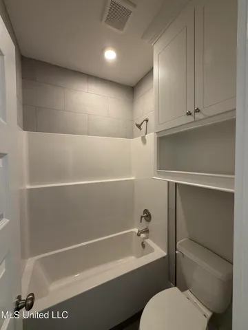 $312,000 | 212 Anderson Oaks Drive, Pearl, MS 39208