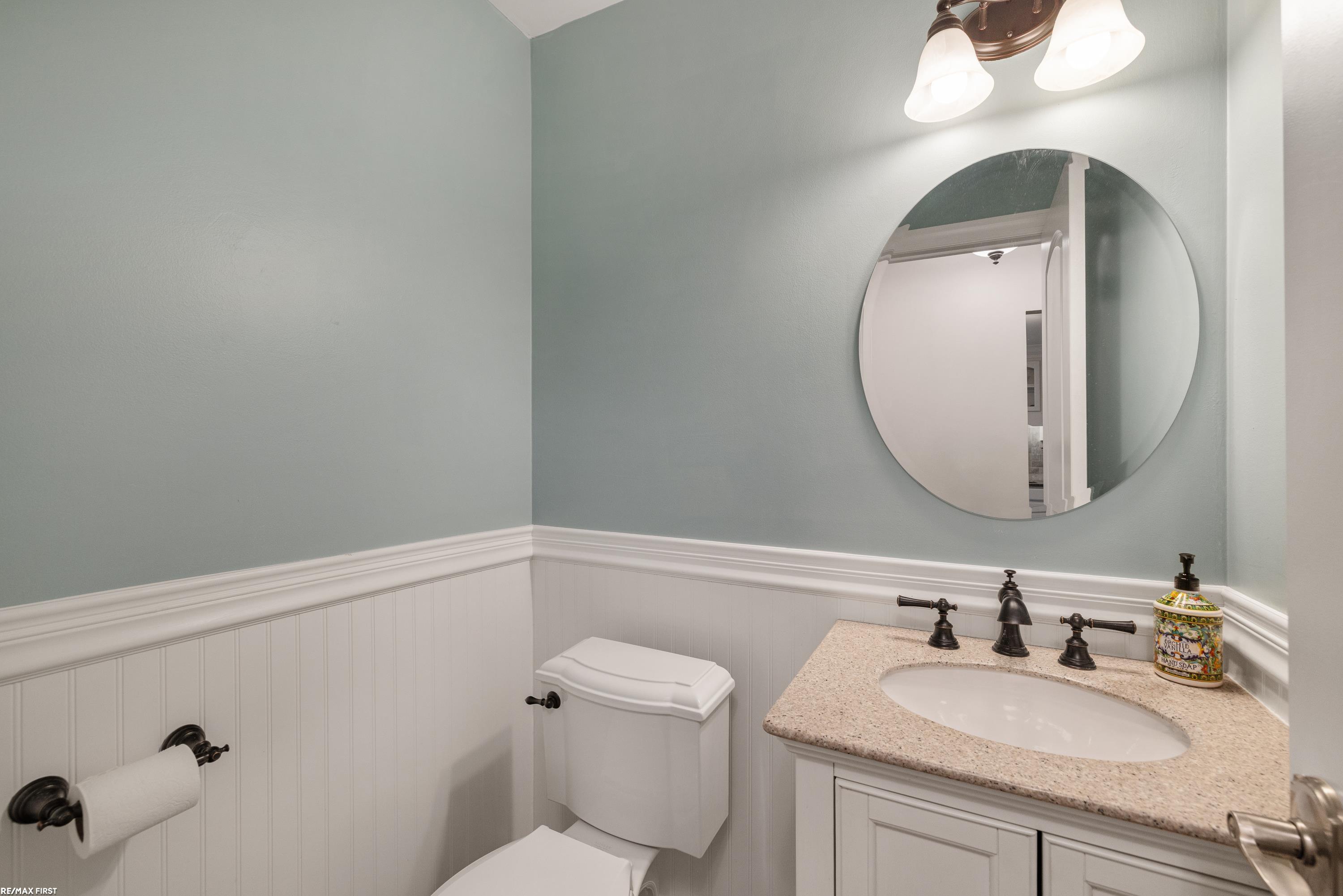 1395 Crescent Lane Rochester, MI 48306 - Photo 24 of 38 50201933-726fa5e4-6fc2-48ac-bb7d-e6a03391669f.JPG