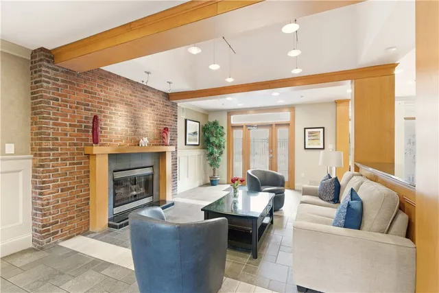 $340,000 | 1000 Providence Place, Unit 234, Providence, RI 02903