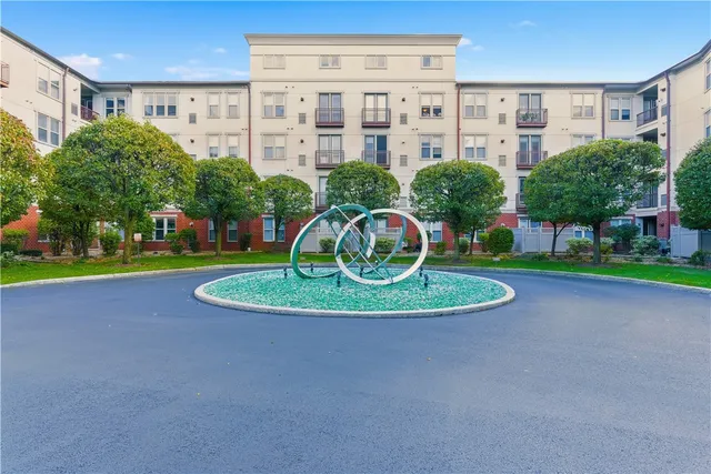 $340,000 | 1000 Providence Place, Unit 234, Providence, RI 02903