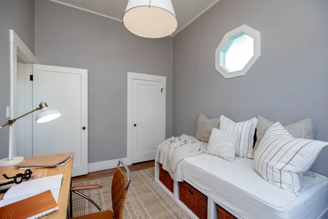 $1,295,000 | 1427 Bay Street, Alameda, CA 94501