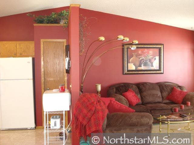 4918 21st Avenue Northwest Rochester, MN 55901 - Photo 3 of 10