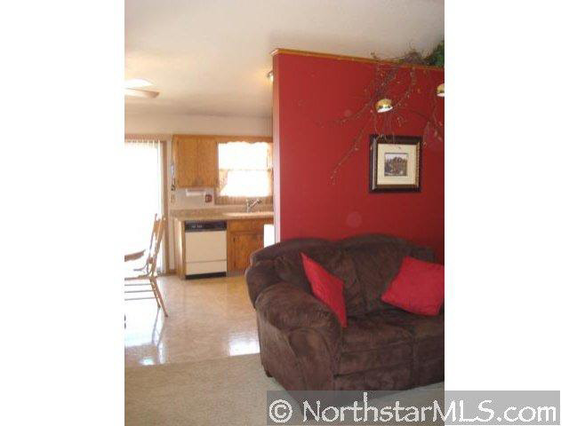 4918 21st Avenue Northwest Rochester, MN 55901 - Photo 4 of 10