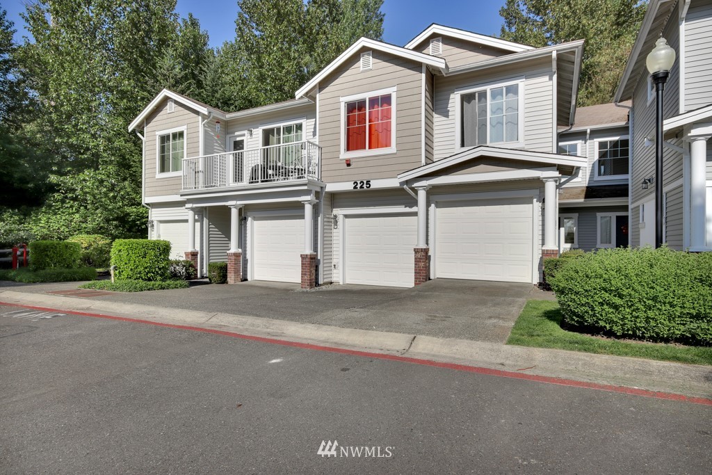 225 South 49th Street, Unit D Renton, WA 98055 - Photo 1 of 23 Gallery Image 1