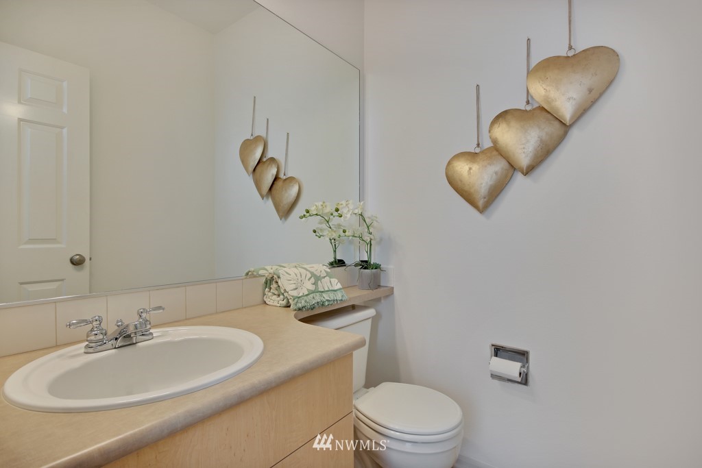 225 South 49th Street, Unit D Renton, WA 98055 - Photo 12 of 23 Gallery Image 12
