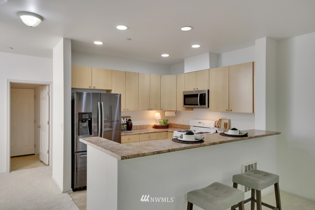 225 South 49th Street, Unit D Renton, WA 98055 - Photo 7 of 23 Gallery Image 7