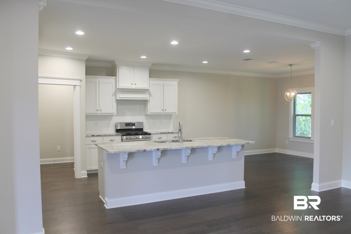 8745 Rosedown Lane Daphne, AL 36526 - Photo 5 of 42 Kitchen