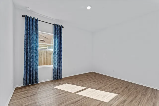 $239,950 | 633 Halfmoon Drive, Lockhart, TX 78644