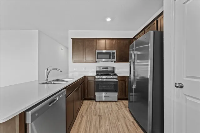 $239,950 | 633 Halfmoon Drive, Lockhart, TX 78644