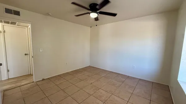 $1,100 | 3128 East Cicero Street, Unit 202, Mesa, AZ 85213