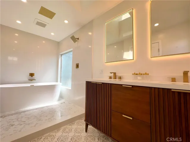 $5,950 | 2564 El Dorado Street, Torrance, CA 90503