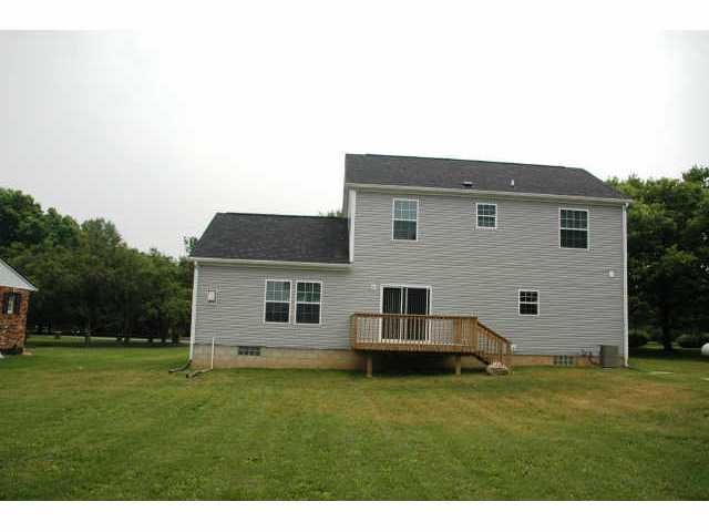 608 Hibbs Road Grove City, OH 43123 - Photo 2 of 5