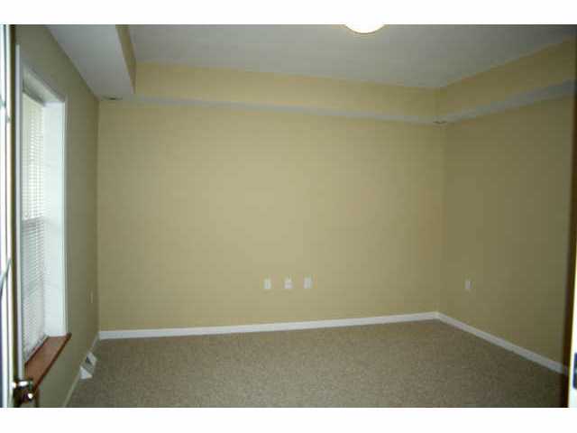 608 Hibbs Road Grove City, OH 43123 - Photo 3 of 5