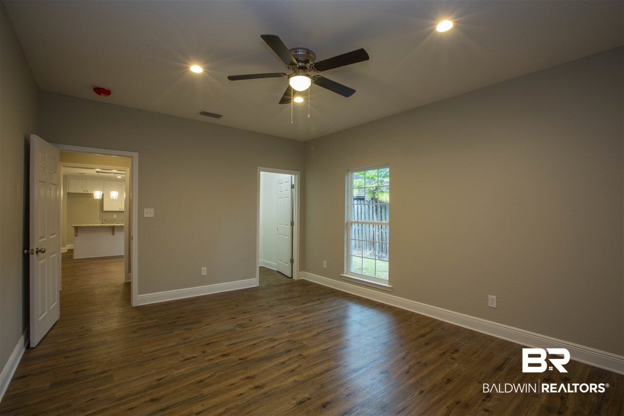 115 Chatam Loop Daphne, AL 36526 - Photo 9 of 22