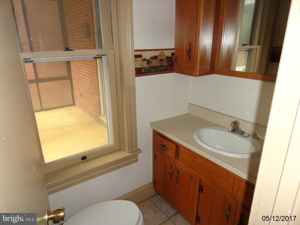 203 High Street Hanover, PA 17331 - Photo 9 of 20 Gallery Image 9