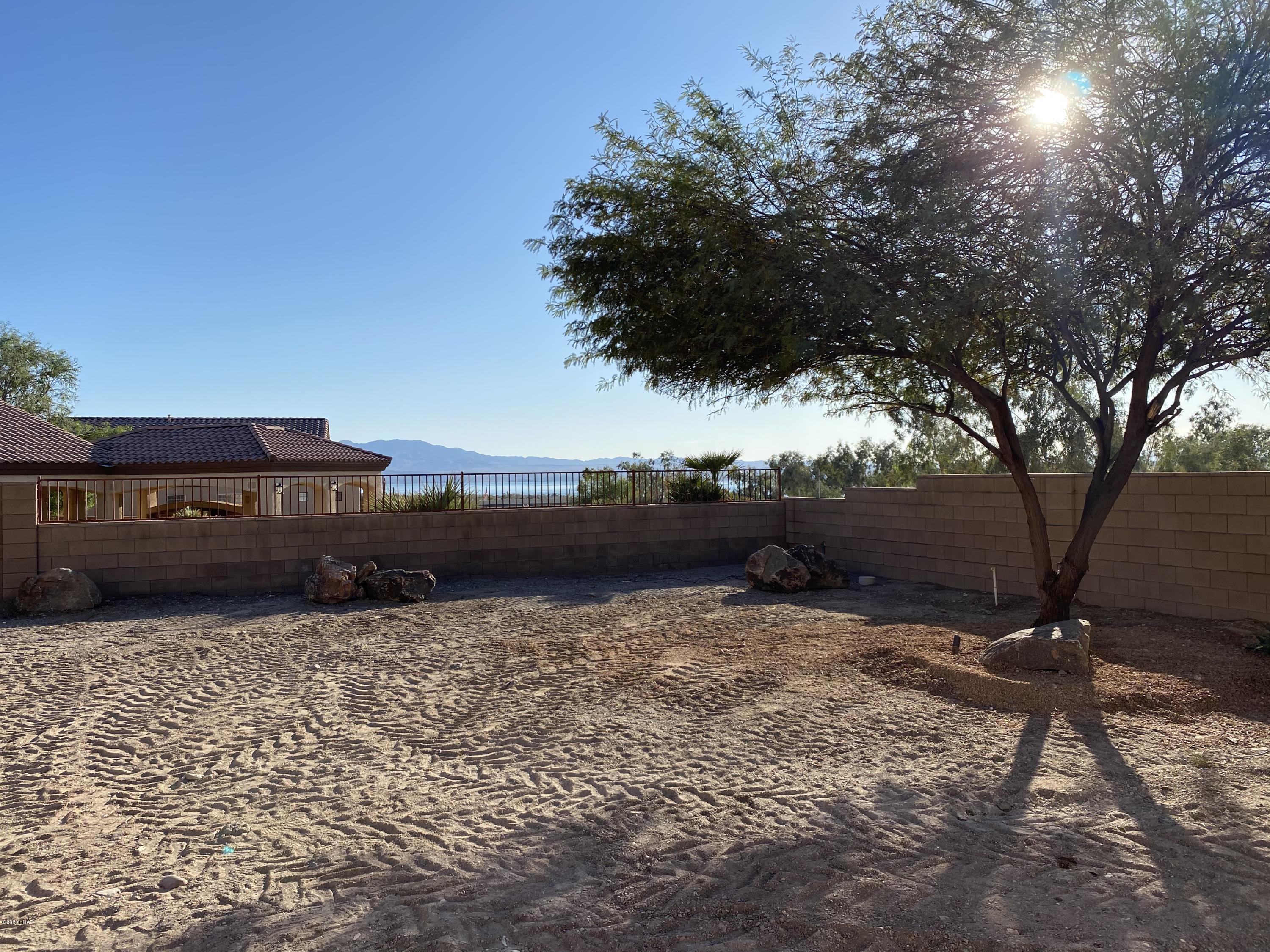 3806 Northgate Road Lake Havasu City, AZ 86404 - Photo 46 of 50 Tons Of Parking! 14' Wide x 75+' Deep!