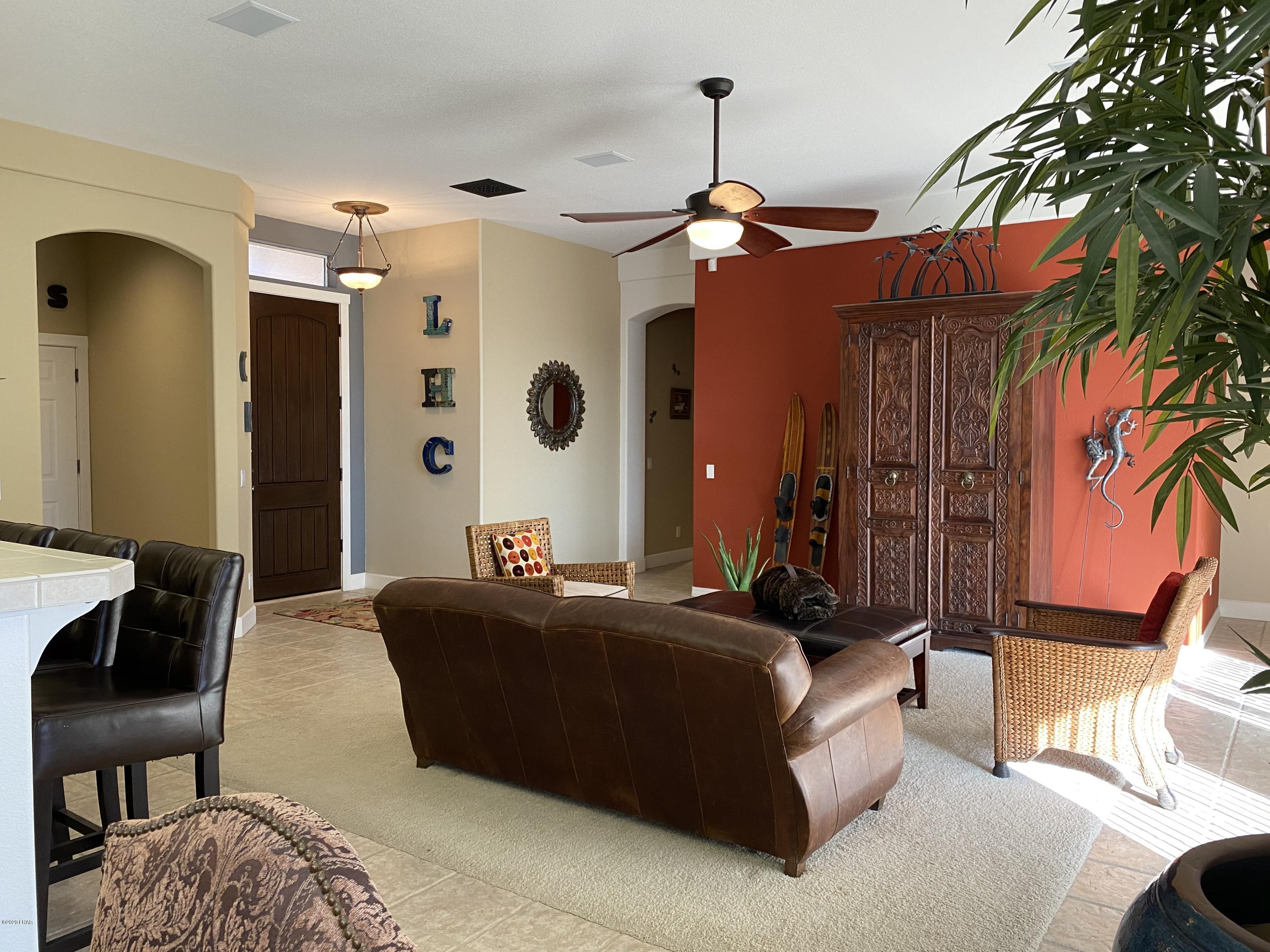 3806 Northgate Road Lake Havasu City, AZ 86404 - Photo 6 of 50 Light & Bright!