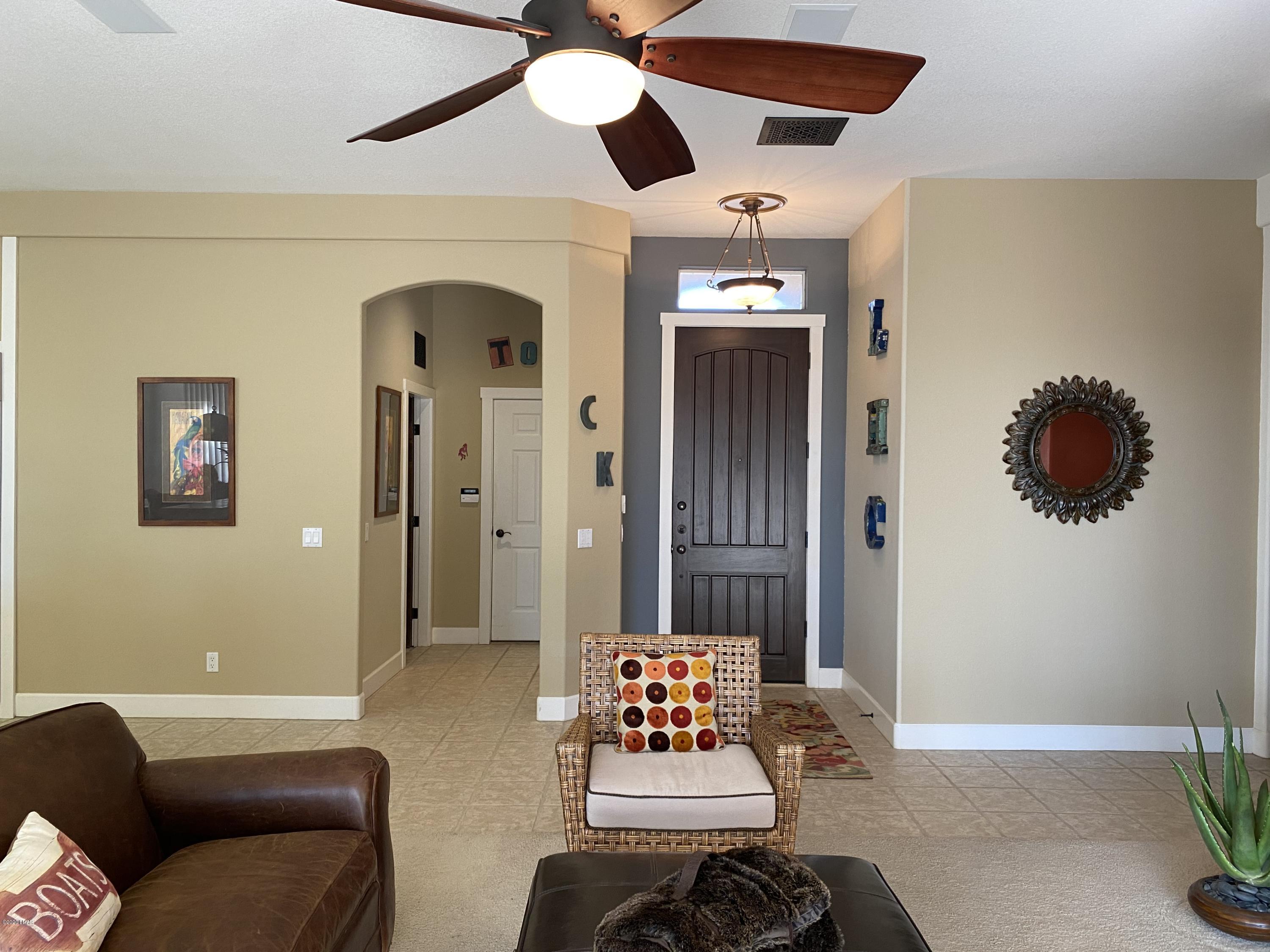 3806 Northgate Road Lake Havasu City, AZ 86404 - Photo 7 of 50 Like These High Ceilings?