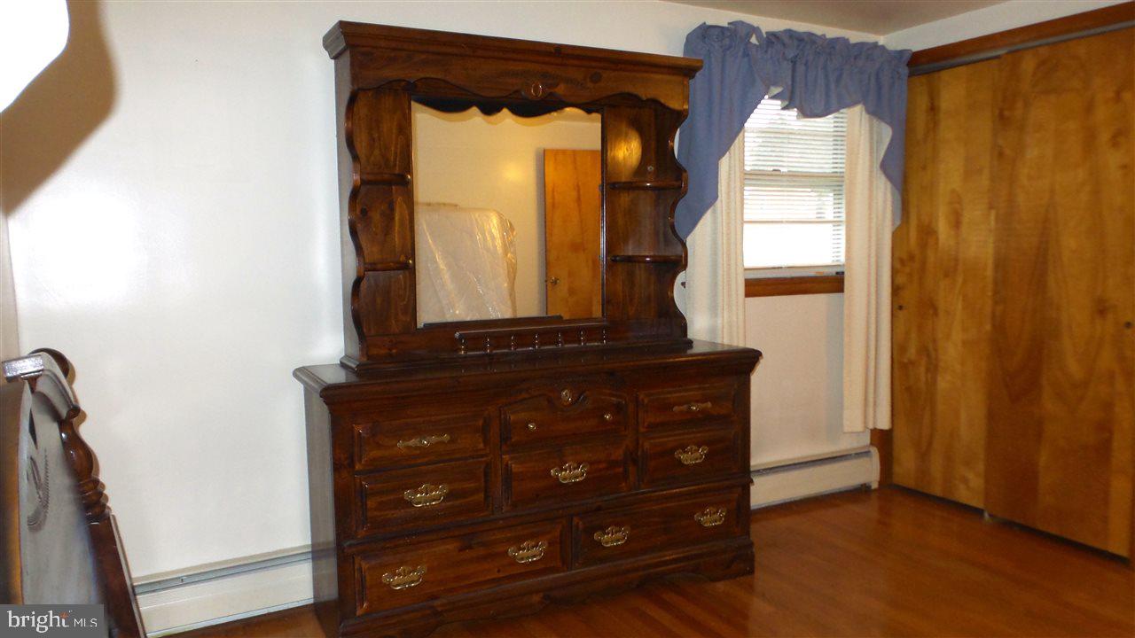 216 Church Road York, PA 17406 - Photo 8 of 34 Gallery Image 8