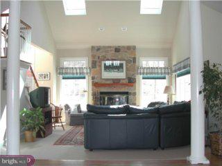238 Heather Ridge Circle West Chester, PA 19382 - Photo 3 of 6 Gallery Image 3
