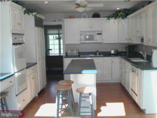 238 Heather Ridge Circle West Chester, PA 19382 - Photo 4 of 6 Gallery Image 4