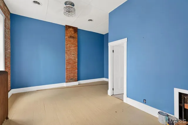 $399,900 | 3270 Linwood Lane, Belleville, IL 62221